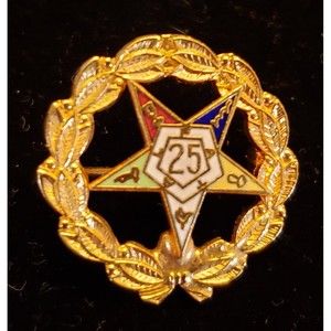 Vintage Masonic Order of the Eastern Star Laurel Wreath 25 Year Gold Pin